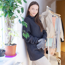 Load image into Gallery viewer, 100% organic merino wool sweater