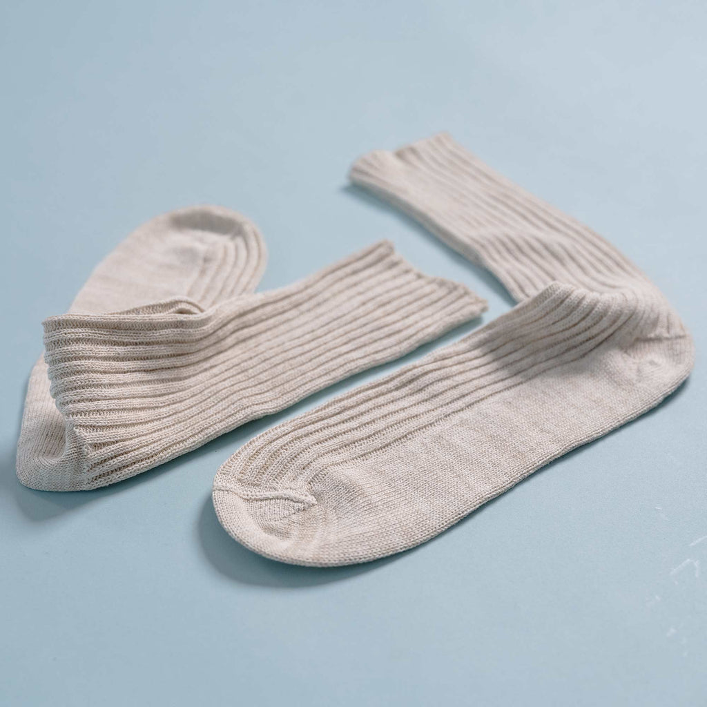 elastic-free organic linen socks synthetic-free