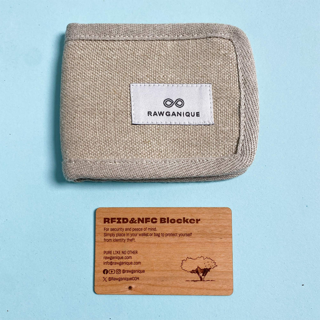 RFID-blocking card
