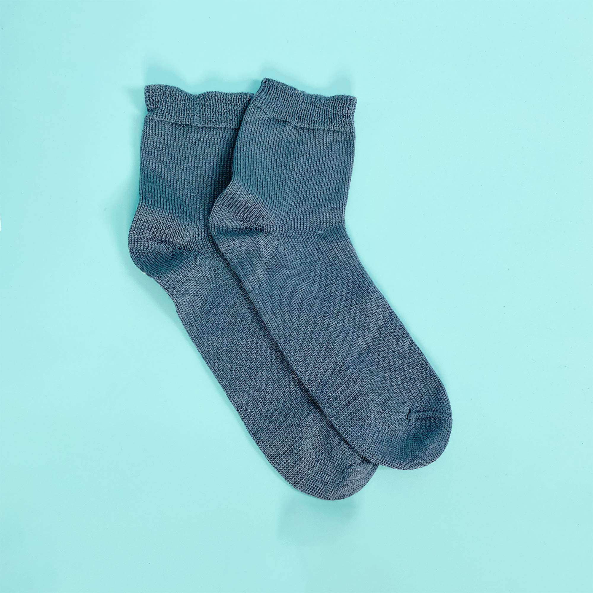 ALPINEVILLE Elastic-free 100% Organic Merino Wool Socks (No Polyester, No  Plastic, No Nylon, No Latex, No Spandex)