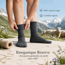 Load image into Gallery viewer, elastic-free 100% organic merino wool socks warm and thick plastic-free