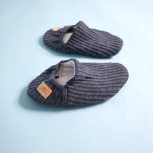 Load image into Gallery viewer, 100% organic merino wool house slippers