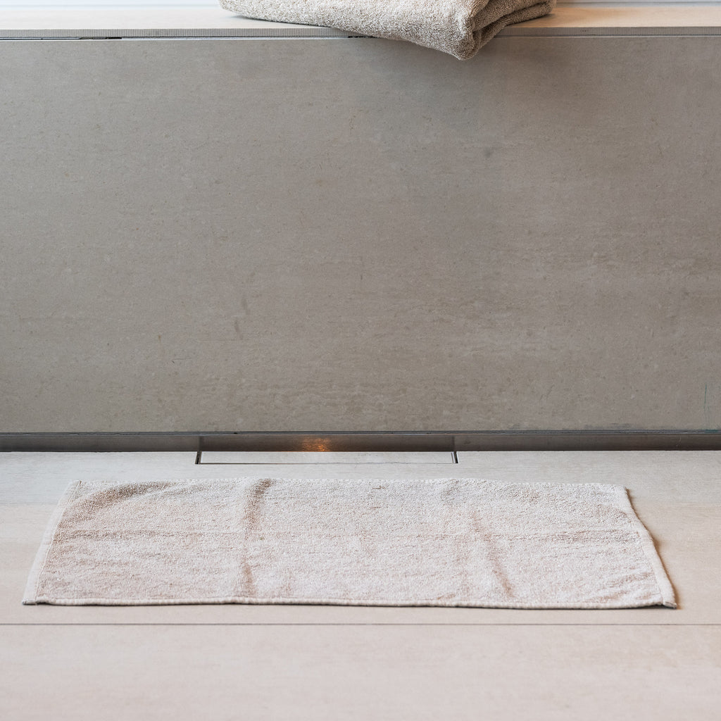 organic linen bathmat