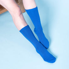 Load image into Gallery viewer, organic merino wool plastic-free crew socks