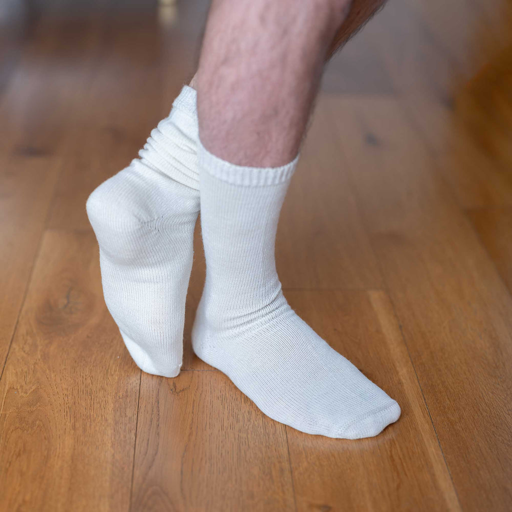 elastic-free 100% merino wool socks