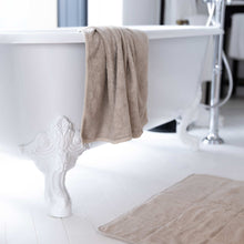 Load image into Gallery viewer, organic linen bath mat