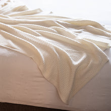 Load image into Gallery viewer, organic merino blanket