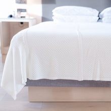 Load image into Gallery viewer, warm organic merino wool blanket