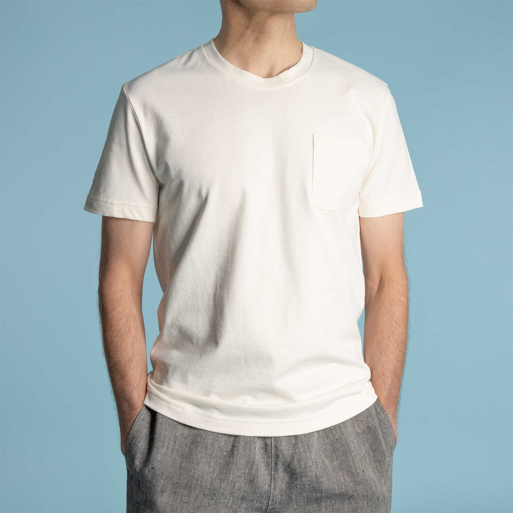 dye-free 100% organic cotton t-shirt