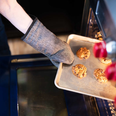 organic linen oven mitt