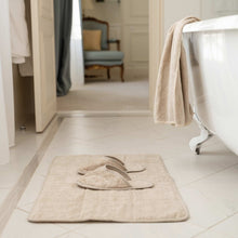 Load image into Gallery viewer, organic linen bath mat