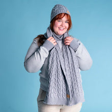 Load image into Gallery viewer, plastic-free 100% organic merino wool hat