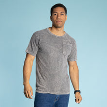 Load image into Gallery viewer, organic cotton pocket t-shirt