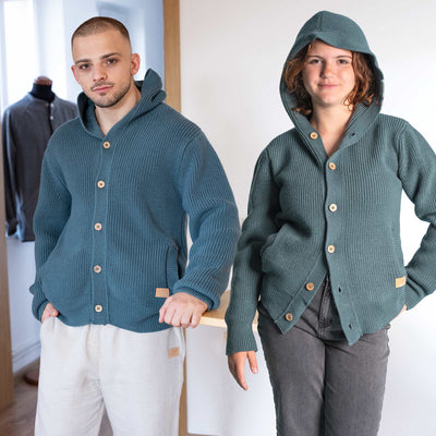 100% organic merino cardigan with hoodie plastic-free