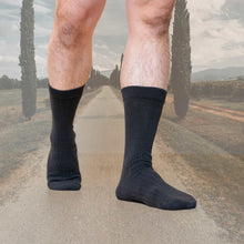 Load image into Gallery viewer, certified organic cotton hiking socks