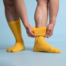 Load image into Gallery viewer, Plastic-free thick merino socks biodegradable