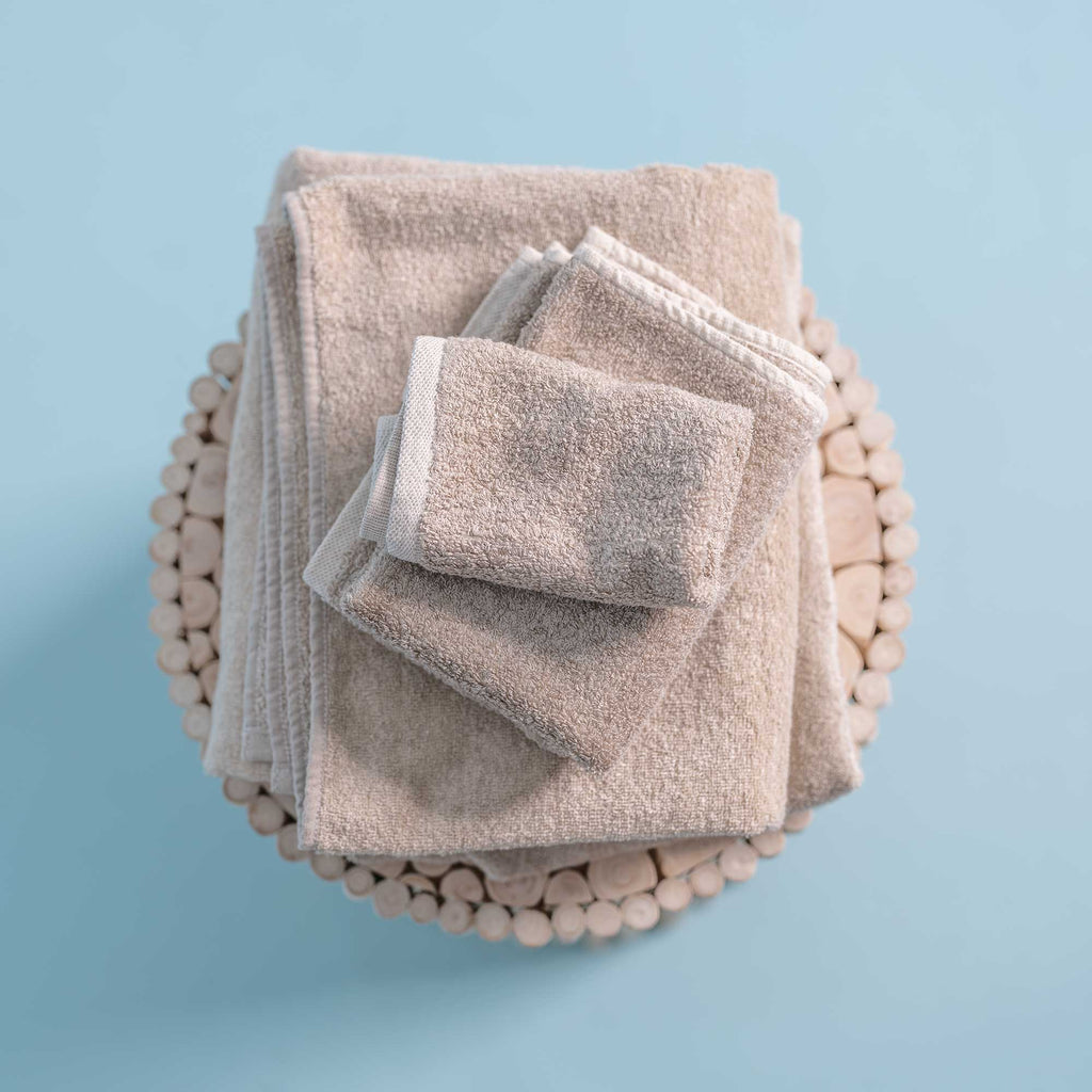 linen bath towel