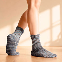 Load image into Gallery viewer, elastic-free organic linen socks 100% natural