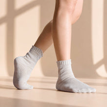 Load image into Gallery viewer, elastic-free organic linen socks