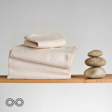 Load image into Gallery viewer, BALMORAL Organic Hemp Honeycomb Woven Bath Towel (Chemical-Free; Plastic-Free)