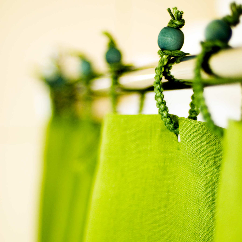 chemical-free curtain