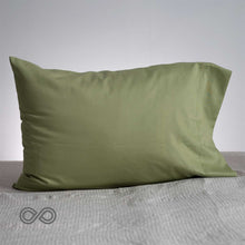 Load image into Gallery viewer, Printed Organic Cotton Sateen Pillowcases (USA)