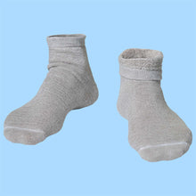 Load image into Gallery viewer, organic linen anklet socks