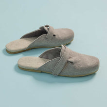 Load image into Gallery viewer, linen sandals with natural rubber soles