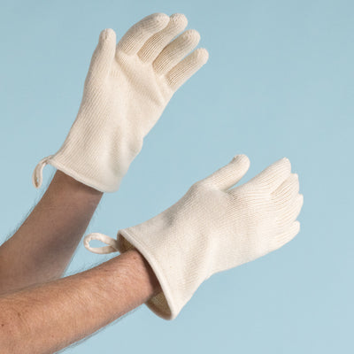 100% organic cotton gloves