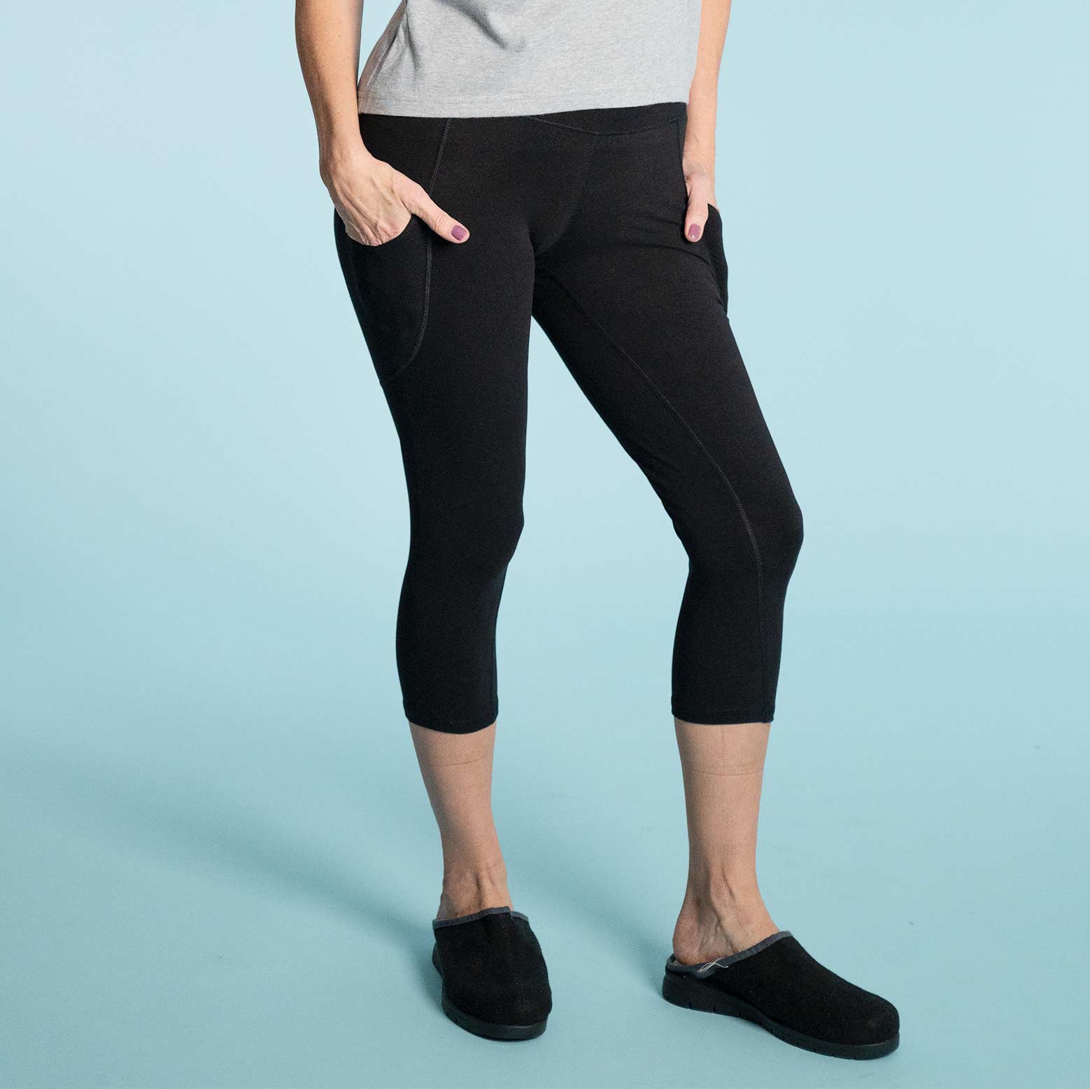 Women's Organic 100% Cotton Capri Leggings with Pockets