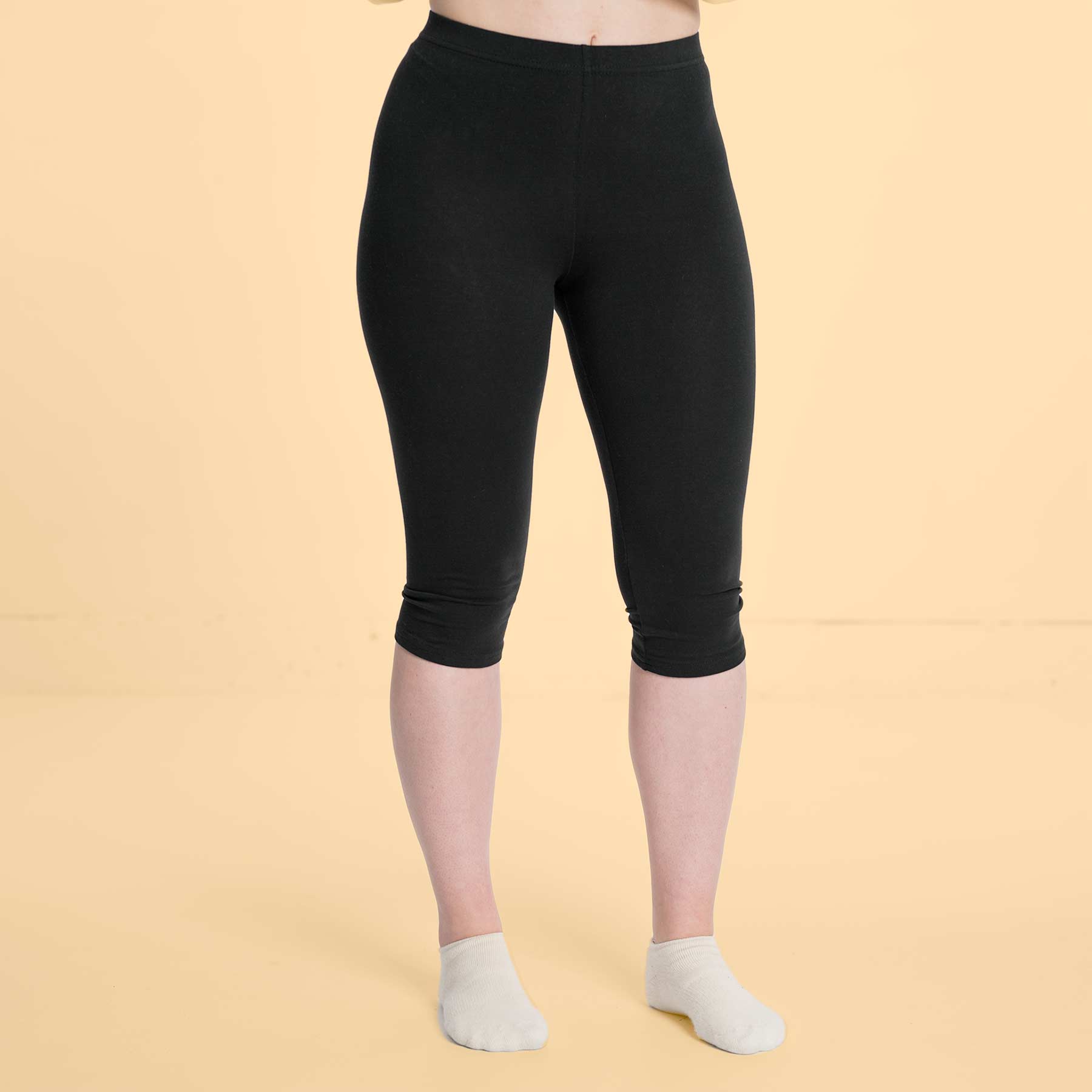 Organic Cotton Crop Yoga Legging – Black