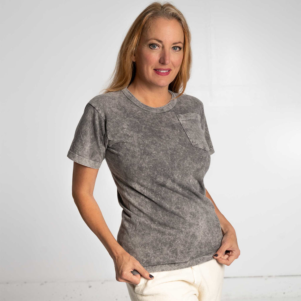 100% organic cotton t-shirt with pocket