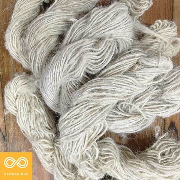 Hand-carded Hemp-wool Roving – Rawganique