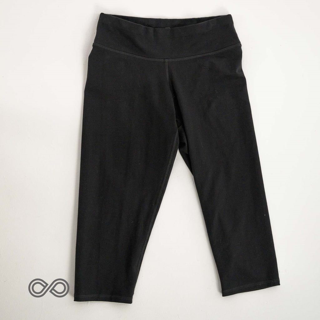 organic cotton mid calf blackout leggings