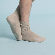 Load image into Gallery viewer, organic linen socks