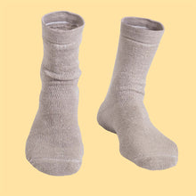 Load image into Gallery viewer, 100% organic linen socks